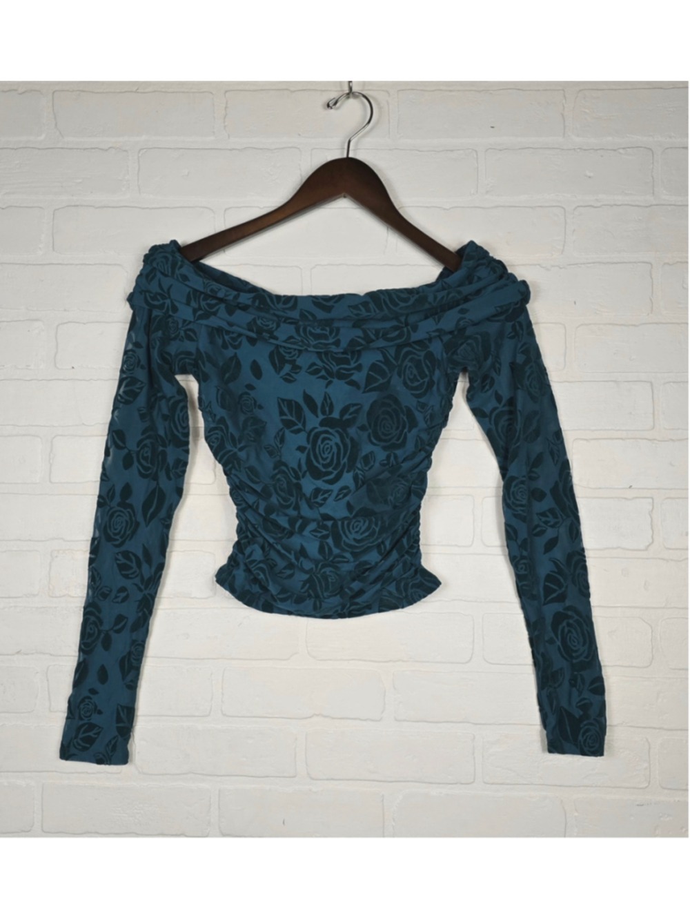 Women's Wild Fable Long Sleeve Rose Print Top, Blue/Black, Size XS - Picture 2 of 4